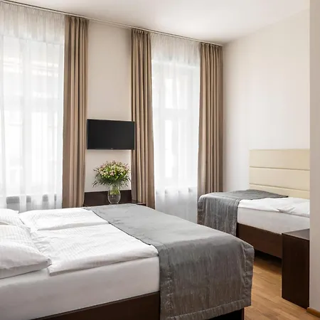 Unique Hotel 4*