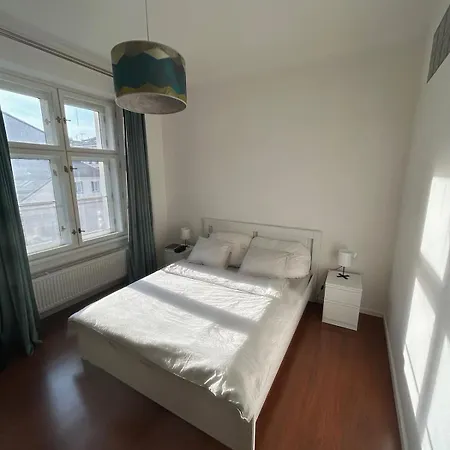 Apartment The Riverbank Flat - Perfect For Family Prague