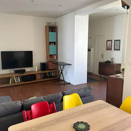 Apartment The Riverbank Flat - Perfect For Family *