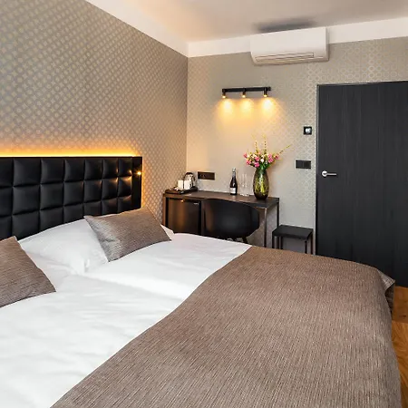 Aida Hotell