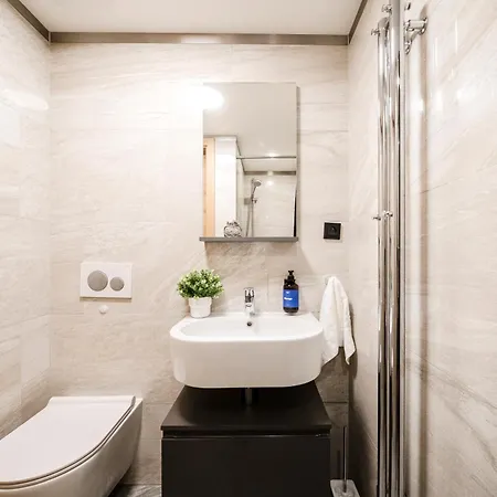 Days - Modern - 7 Min Wenceslas Square Appartement *