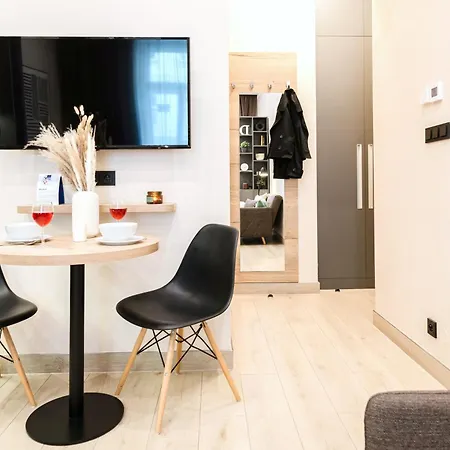 Days - Modern - 7 Min Wenceslas Square Appartement *
