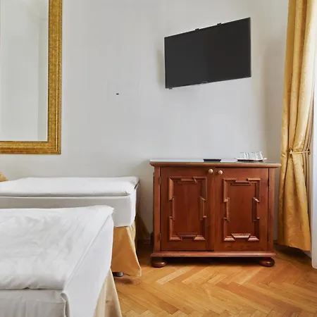 Charles Bridge Palace 4* Praha