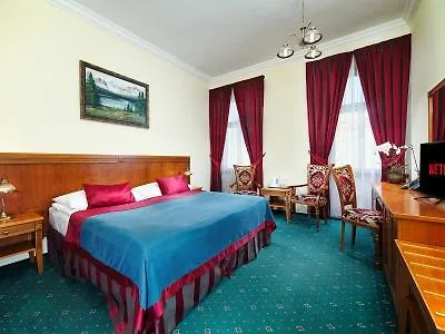 Garden Otel 4*