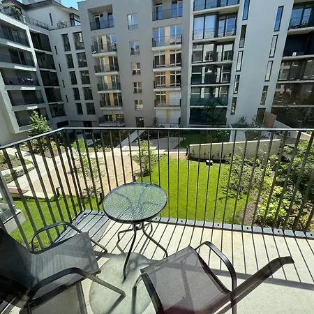 Apartament Nest Center *
