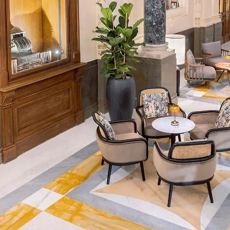 Nh Collection Carlo Iv 5* Praha