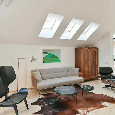 Eclectic Loft With Terrace Praag