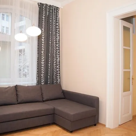 Apartment 4bdr Meeting Point By Ruterra