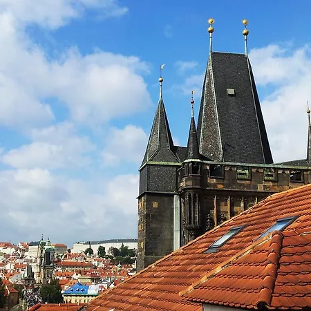 Studio Karluv Most Prague