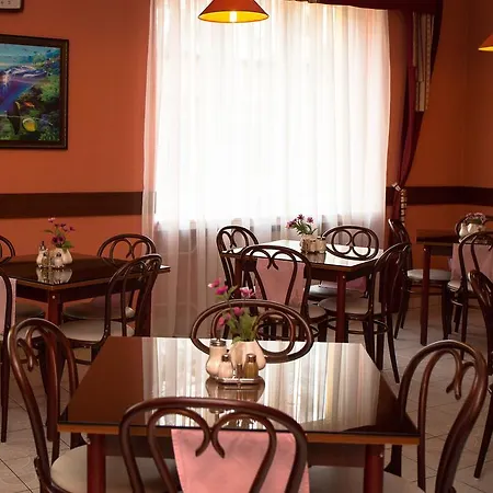 Mira Hotel Praha