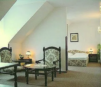 Excellent Hotel 3*