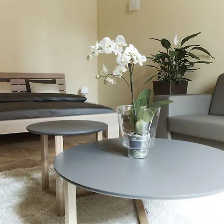 3 Epoques By Adrez Apartment *