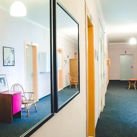 Albergue Dakura *