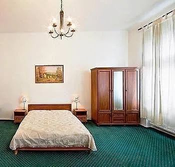 Oasis 4* Prague