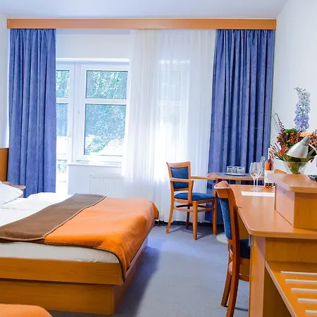 Inos Hotel 3*