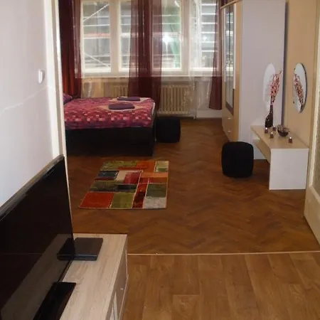 Apartment Tronicek Prague