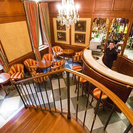 Kinsky Fountain Hotel Praha