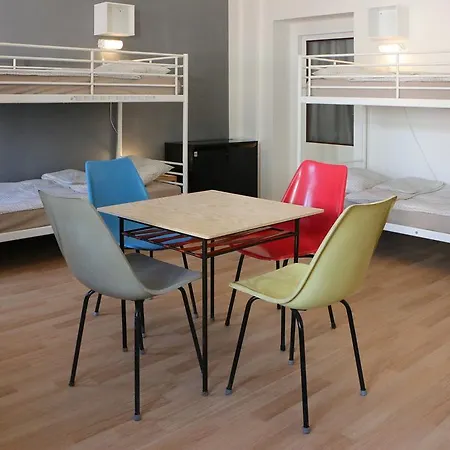 Hostel Boudnik