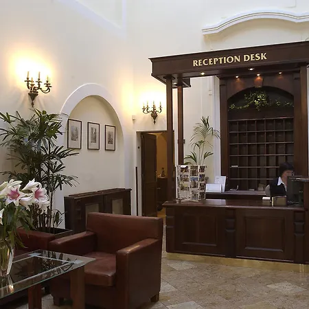 Hotel Grand 4*