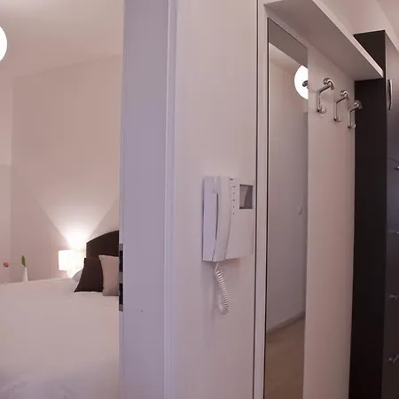 Apartment Drtinova *