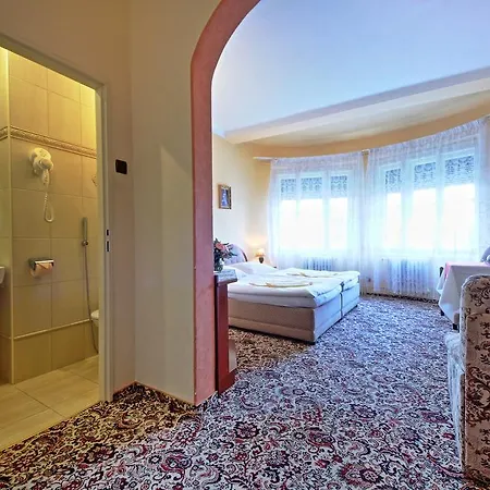 Hotel Antonie 3*