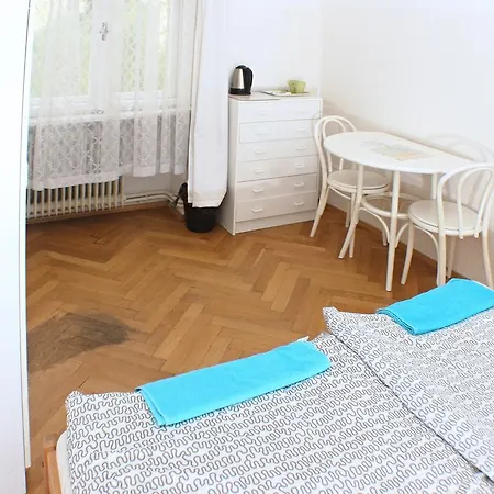 Hostel Prague-1 *