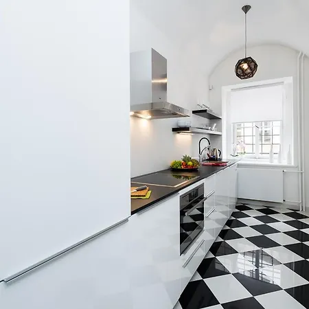Grand Central Residence By Tkc Prag