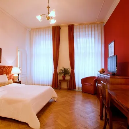 Hotel Suite Home Prague Hotel apartamentowy 4*