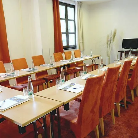 Na Zamecku 4* Prag
