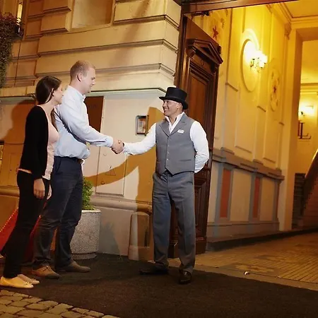 Louis Leger - Czech Leading Hotel Prag