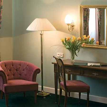 Liberty Hotel 4*