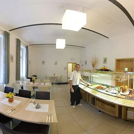 Pav 3* Prague
