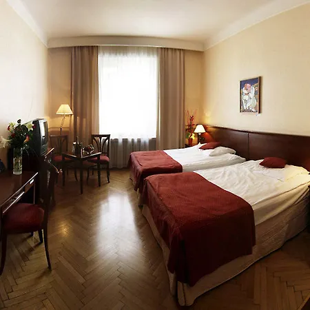 Rott Hotel