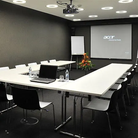 Hotell Metropol Design Old Town 4*