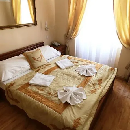 Hotel Donatello 3*