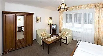 Hotel Excellent
