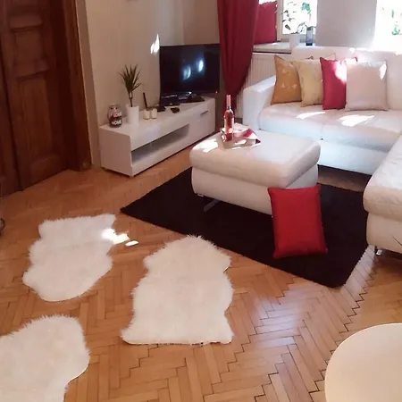 Apartment Family Flat 120m2, 2 Vinohrady