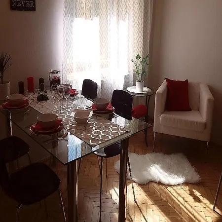 Apartment Family Flat 120m2, 2 Vinohrady