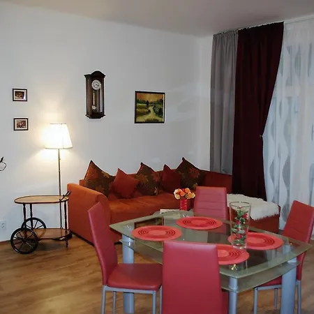 Spacious View Praag