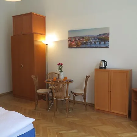 Green Oasis Wenceslas Square Apartamento Praga