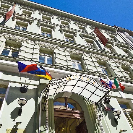 Hotel Raffaello 4*
