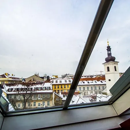 Lejlighed Ruterra Red Roofs View With Garage Prag