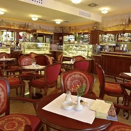 Grand Hotel 4*
