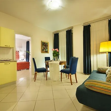 Bologna 4*