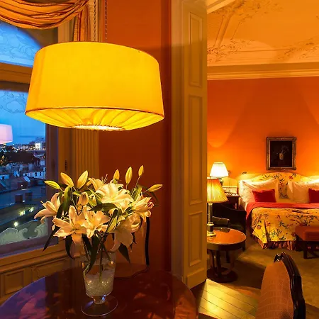 Le Palais Art Hotel