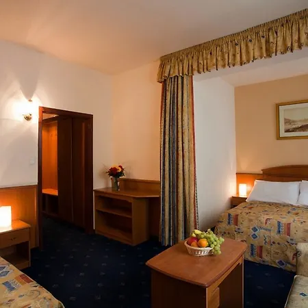 Hotel Kavalir Praga