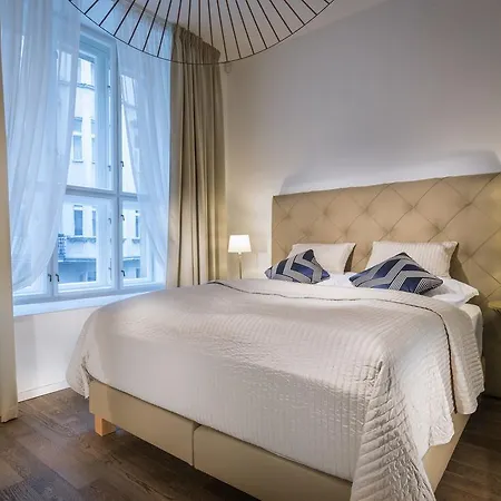Luxury Modern Designed Oldtown Apartment