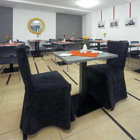 Hotel Clement 4*