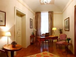 Hunger 4* Praha