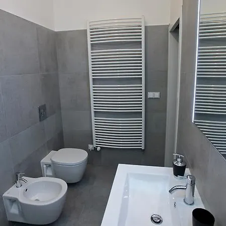 Apartment House - The Modern Flat